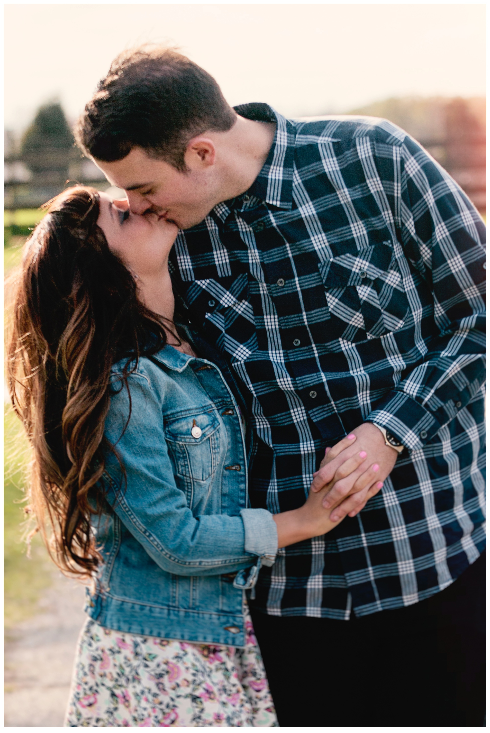 Louisville Engagement Pictures | Louisville Engagemtn Photographer