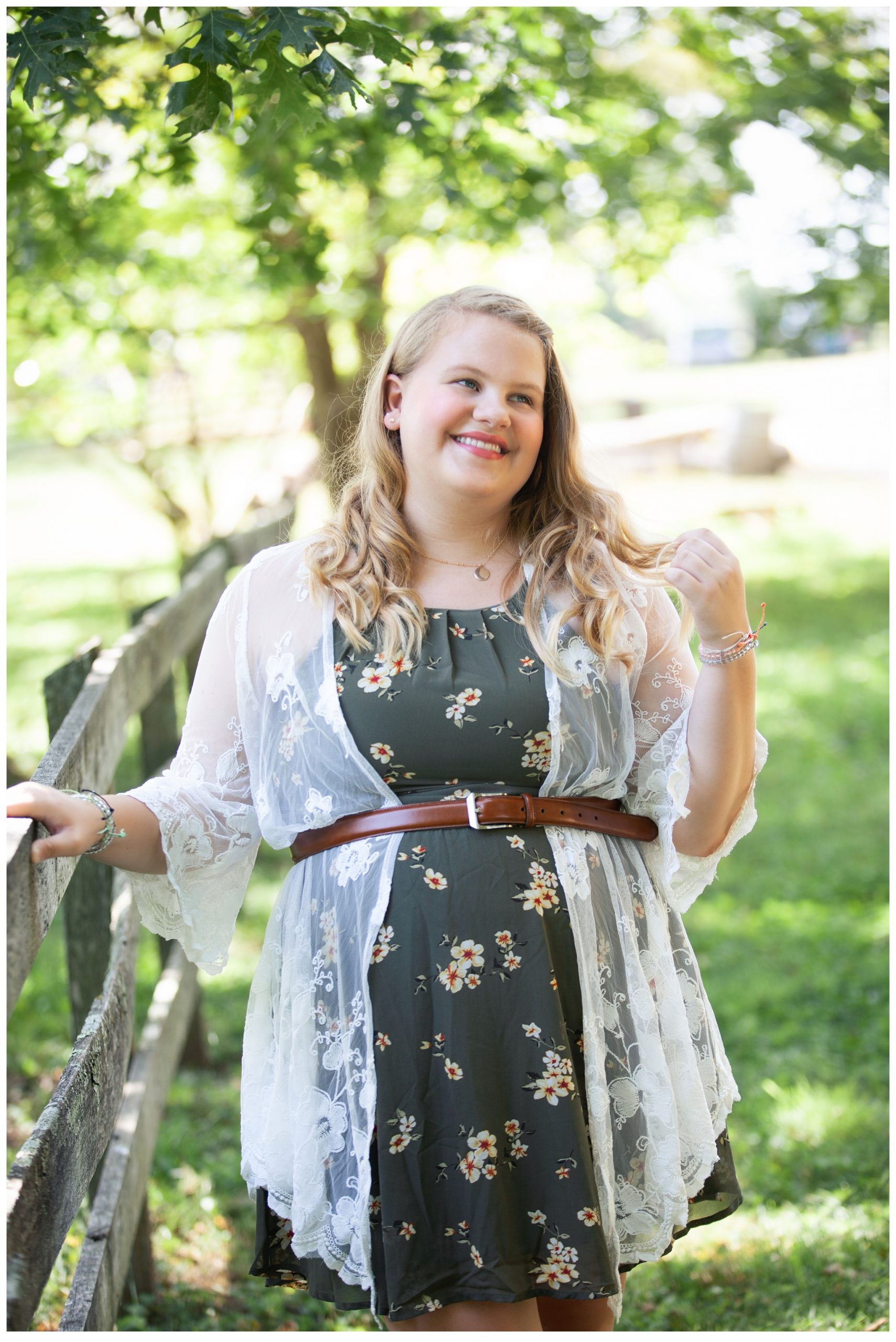 Louisville Blackacre Farm Senior Pictures_0063 | Avery's Photography